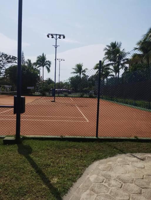 Condominio Wembley Tenis, Praia Das Toninhas, Ubatuba-Sp Exteriér fotografie